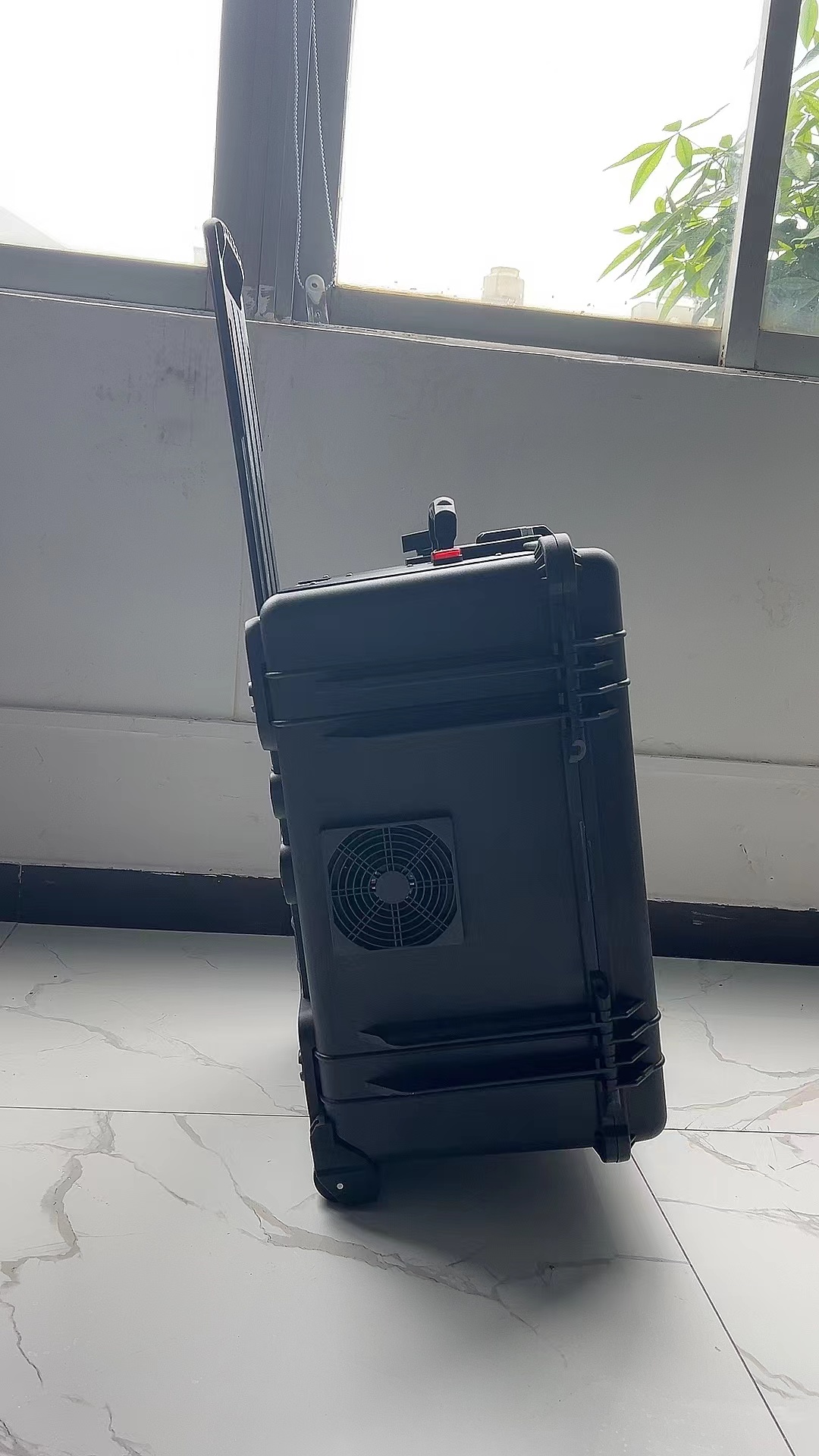 新龙镇手拉箱型移动通信干扰器